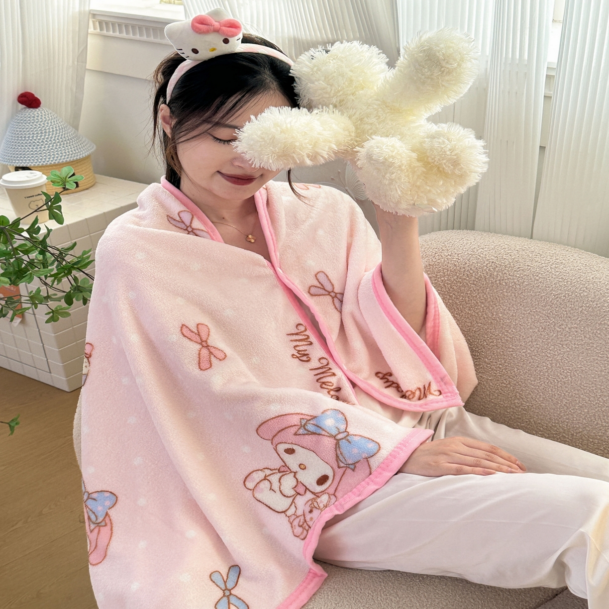 91家纺网 家纺一手货源 找家纺 花满路 2025新款亲肤舒适卡通系列毛毯 可爱美乐蒂