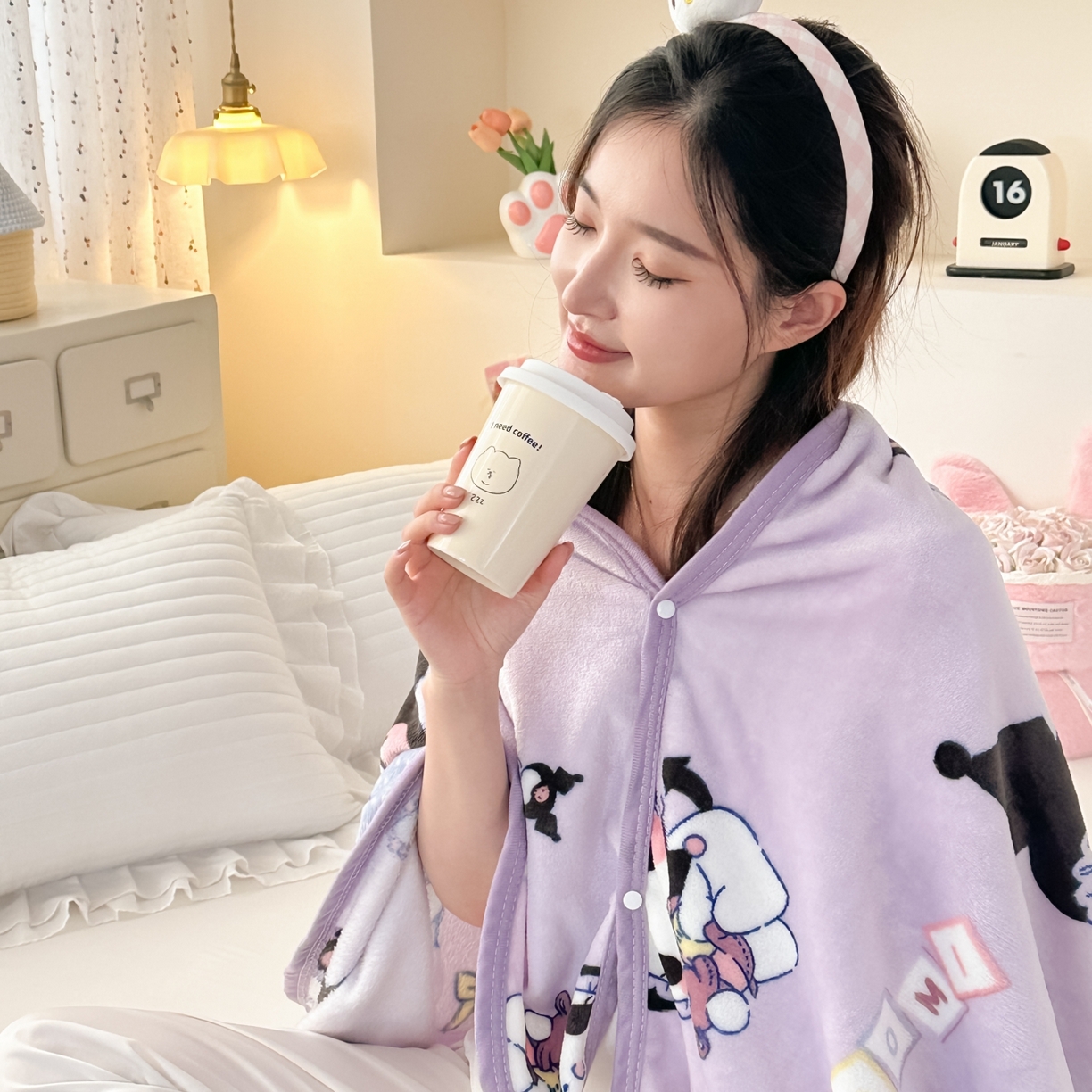 91家纺网 家纺一手货源 找家纺 花满路 2025新款亲肤舒适卡通系列毛毯 酷酷库洛米