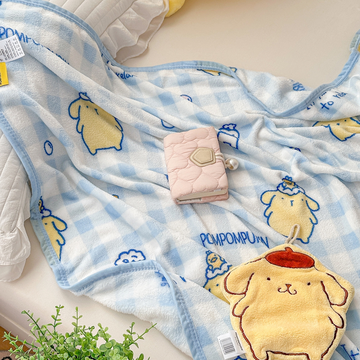 91家纺网 家纺一手货源 找家纺 花满路 2025新款亲肤舒适卡通系列毛毯 蓝格布丁狗