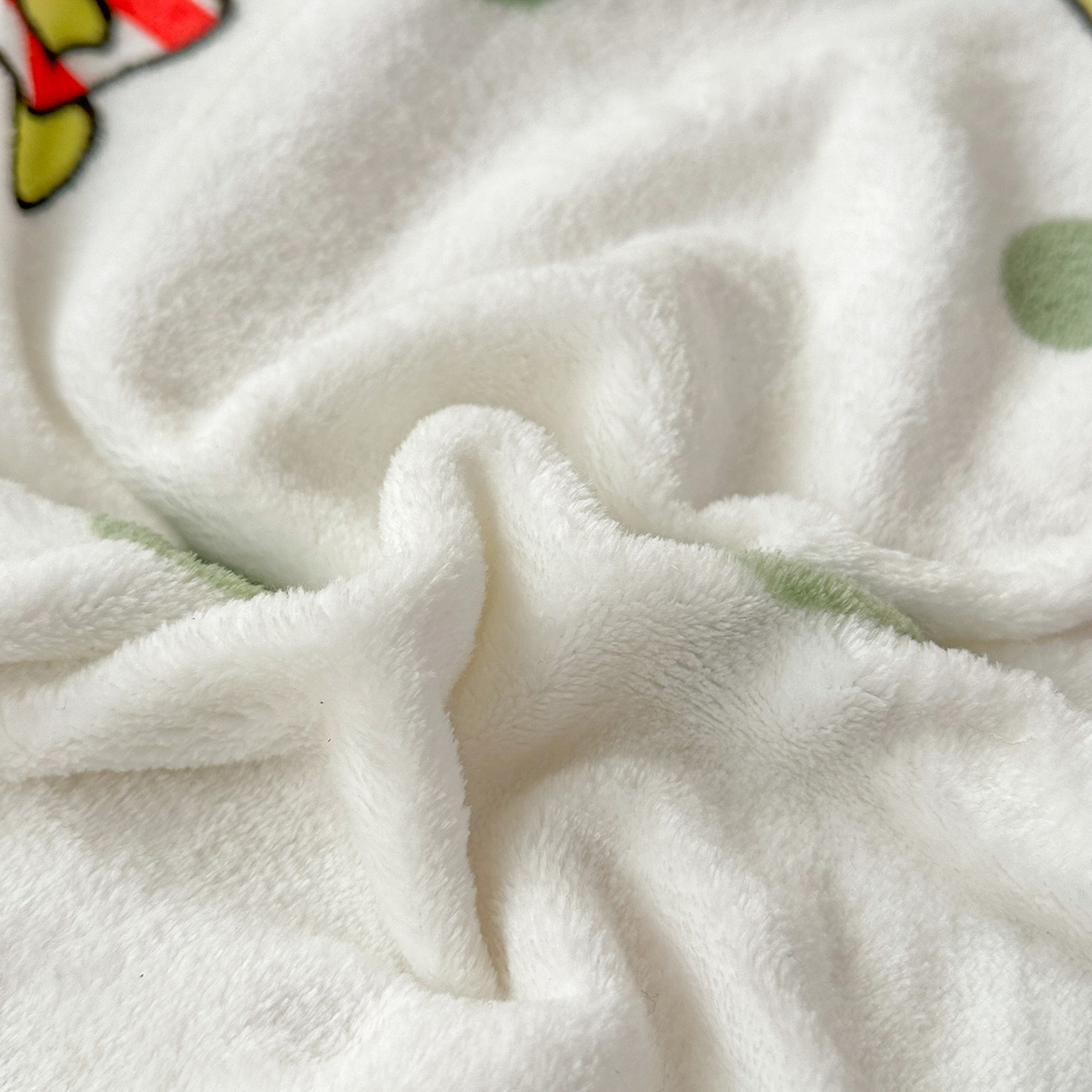 91家纺网 家纺一手货源 找家纺 花满路 2025新款亲肤舒适卡通系列毛毯 球球大眼蛙