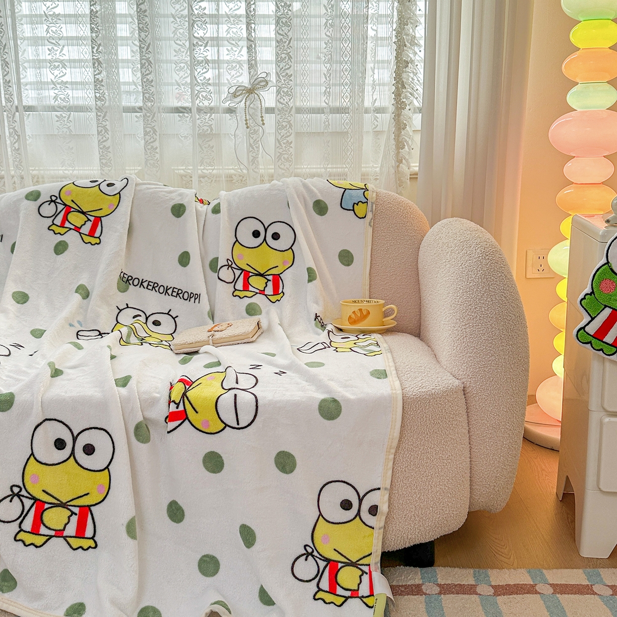 91家纺网 家纺一手货源 找家纺 花满路 2025新款亲肤舒适卡通系列毛毯 球球大眼蛙