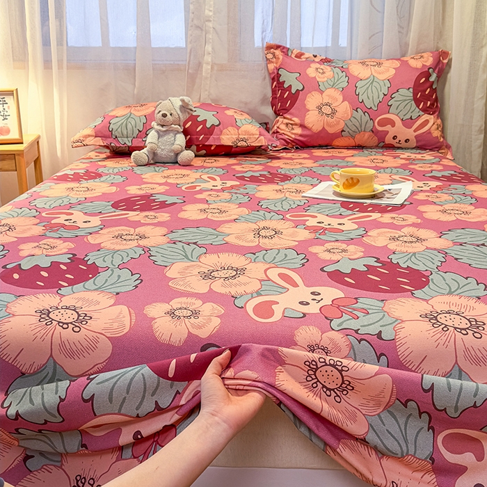 91家纺网 家纺一手货源 找家纺 丝芙妮家居（原乐视家纺） 2025新款全棉磨毛多规格单品床单 草莓兔兔-粉