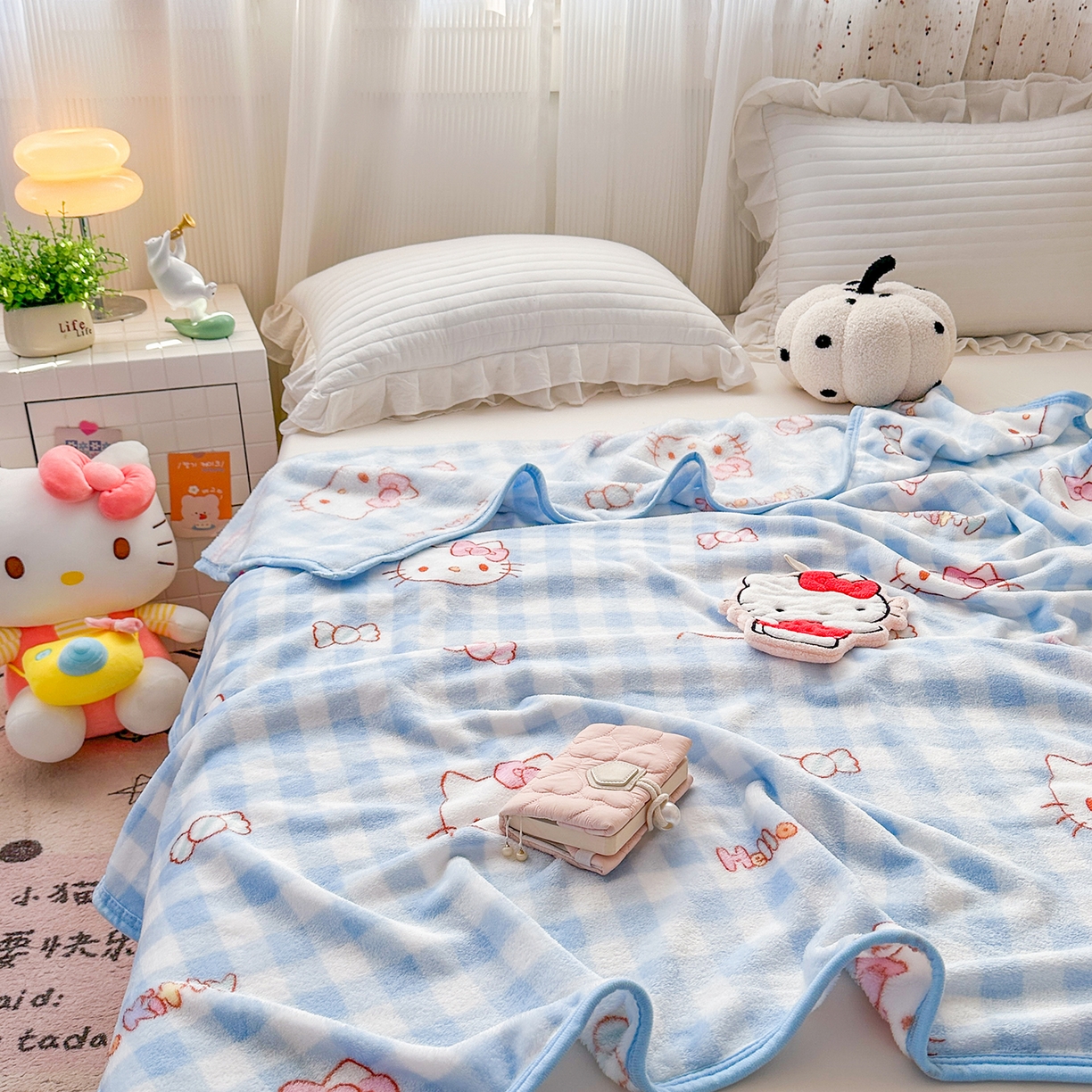 91家纺网 家纺一手货源 找家纺 花满路 2025新款亲肤舒适卡通系列毛毯 糖果kt