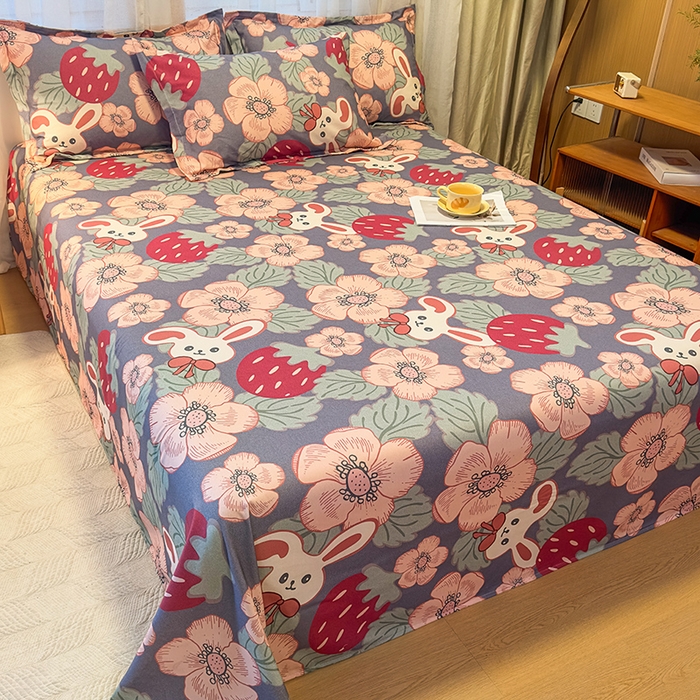 91家纺网 家纺一手货源 找家纺 丝芙妮家居（原乐视家纺） 2025新款全棉磨毛多规格单品床单 草莓兔兔-蓝