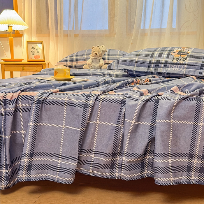 91家纺网 家纺一手货源 找家纺 丝芙妮家居（原乐视家纺） 2025新款全棉磨毛多规格单品床单 维尼小熊-蓝