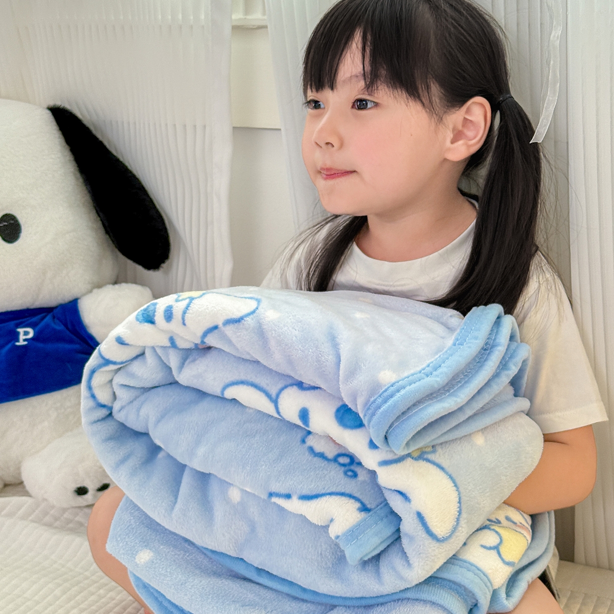91家纺网 家纺一手货源 找家纺 花满路 2025新款亲肤舒适卡通系列毛毯 星星玉桂狗