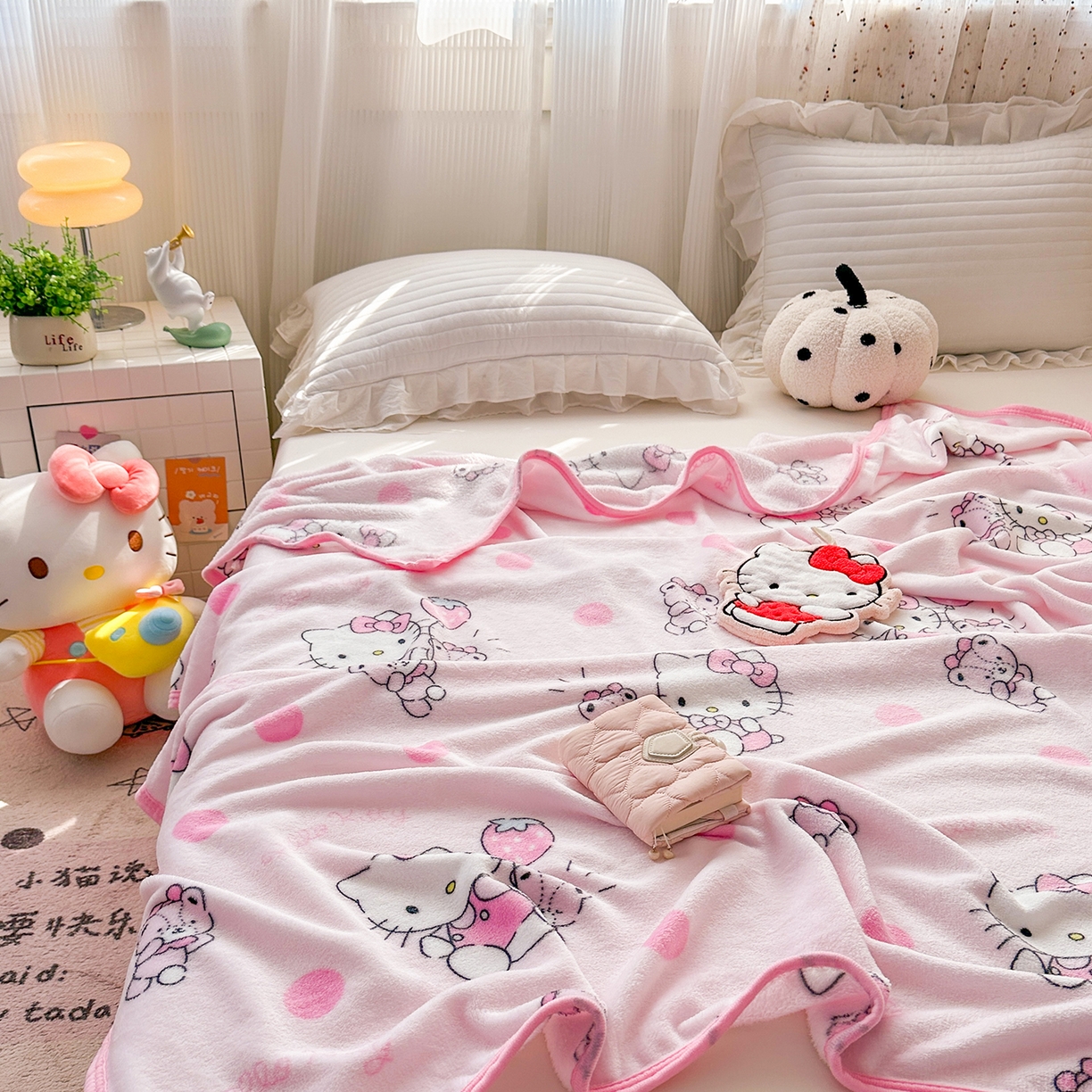 91家纺网 家纺一手货源 找家纺 花满路 2025新款亲肤舒适卡通系列毛毯 hello kitty