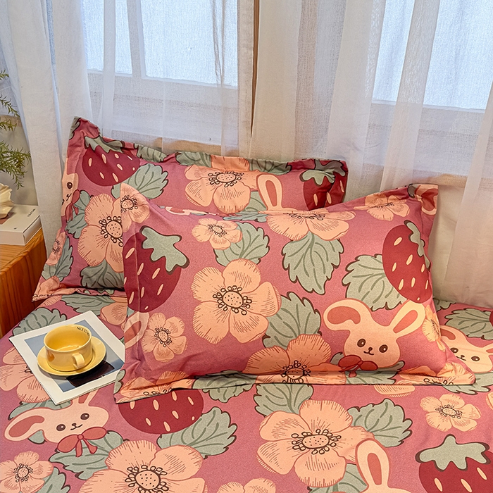 91家纺网 家纺一手货源 找家纺 丝芙妮家居（原乐视家纺） 2025新款全棉磨毛多规格单品床笠 草莓兔兔-粉