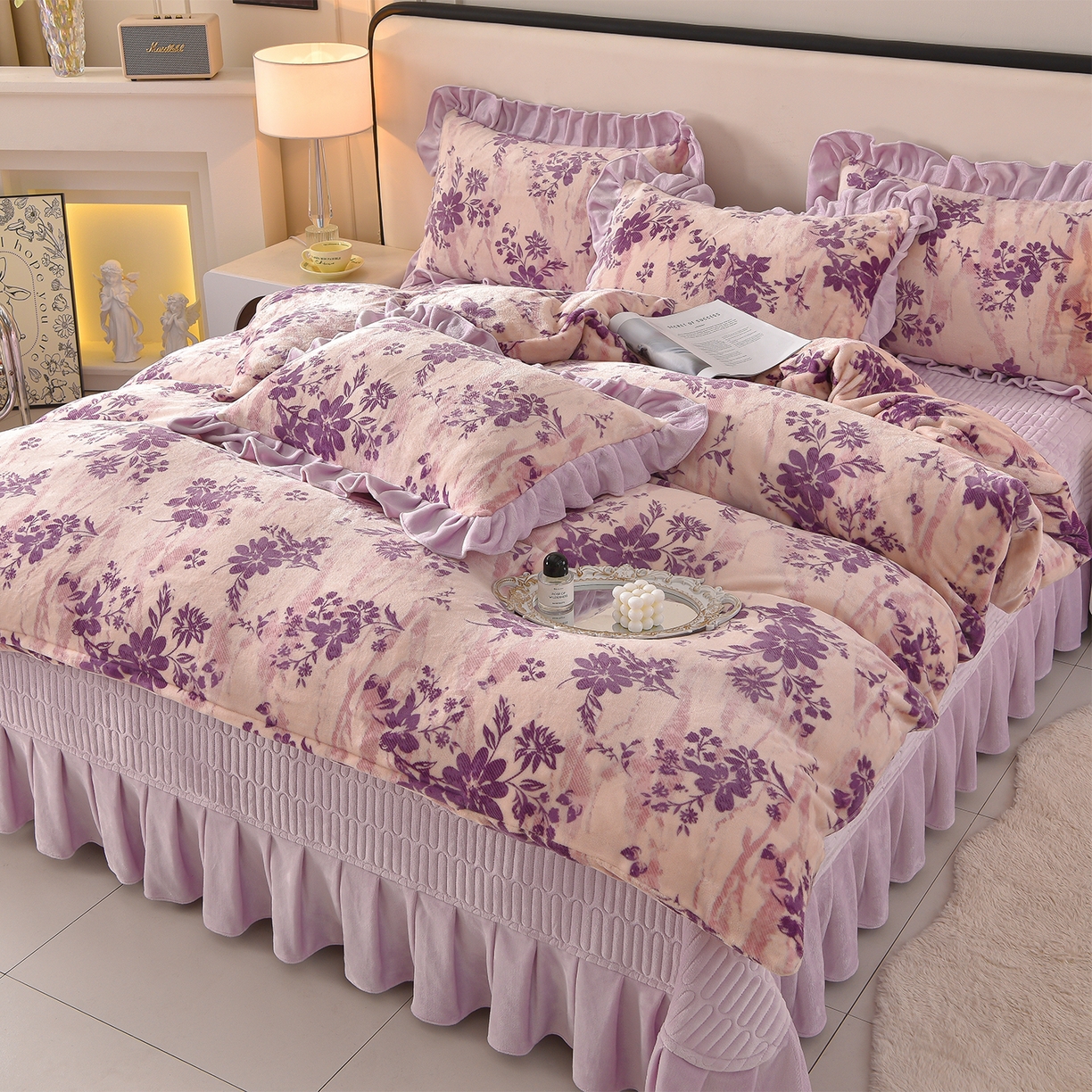 赫本家纺  2025高克重牛奶绒花边床盖款四件套 茶野