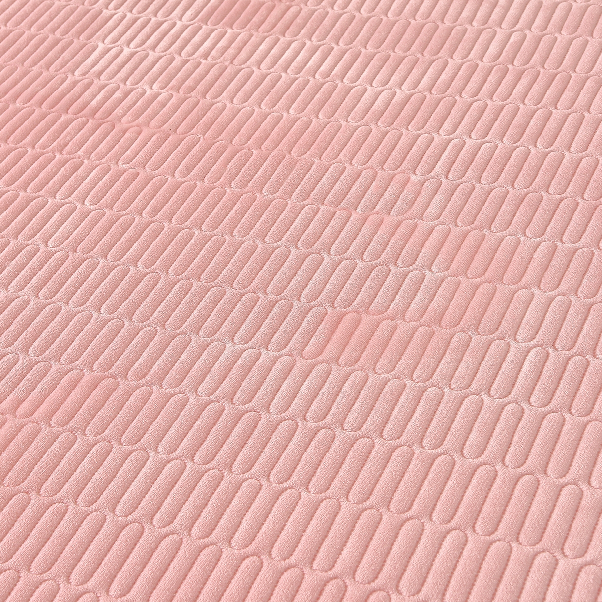 91家纺网 家纺一手货源 找家纺 赫本家纺  2025高克重牛奶绒花边床盖款四件套 花颜