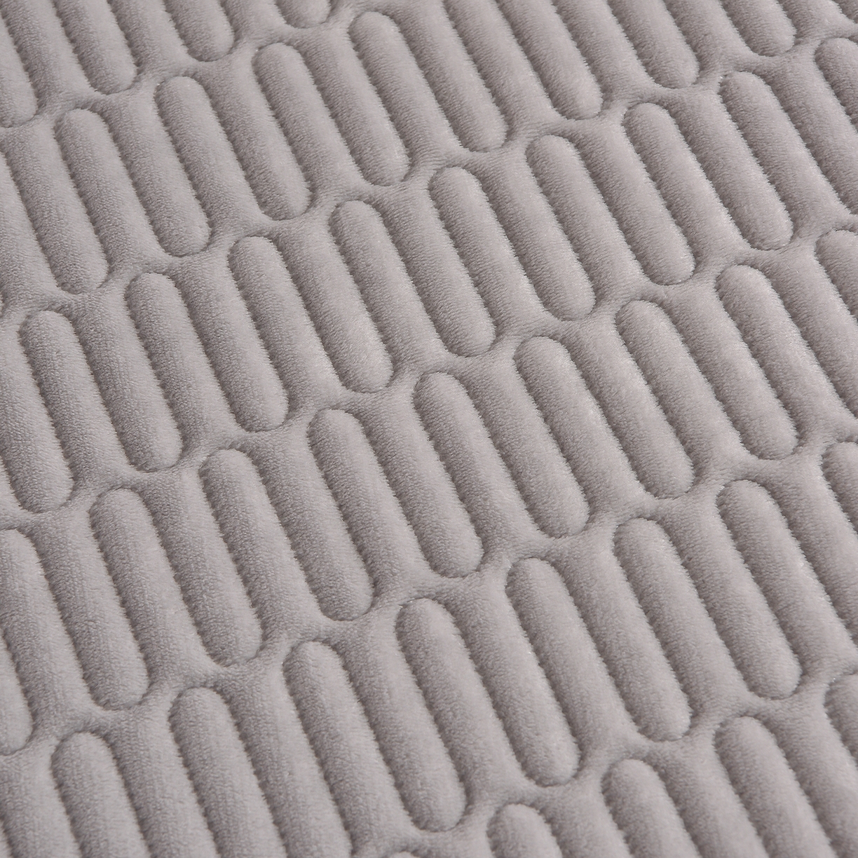 91家纺网 家纺一手货源 找家纺 赫本家纺  2025高克重牛奶绒花边床盖款四件套 华尔兹