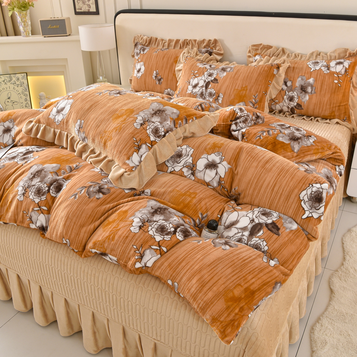 赫本家纺  2025高克重牛奶绒花边床盖款四件套 墨染江南-咖