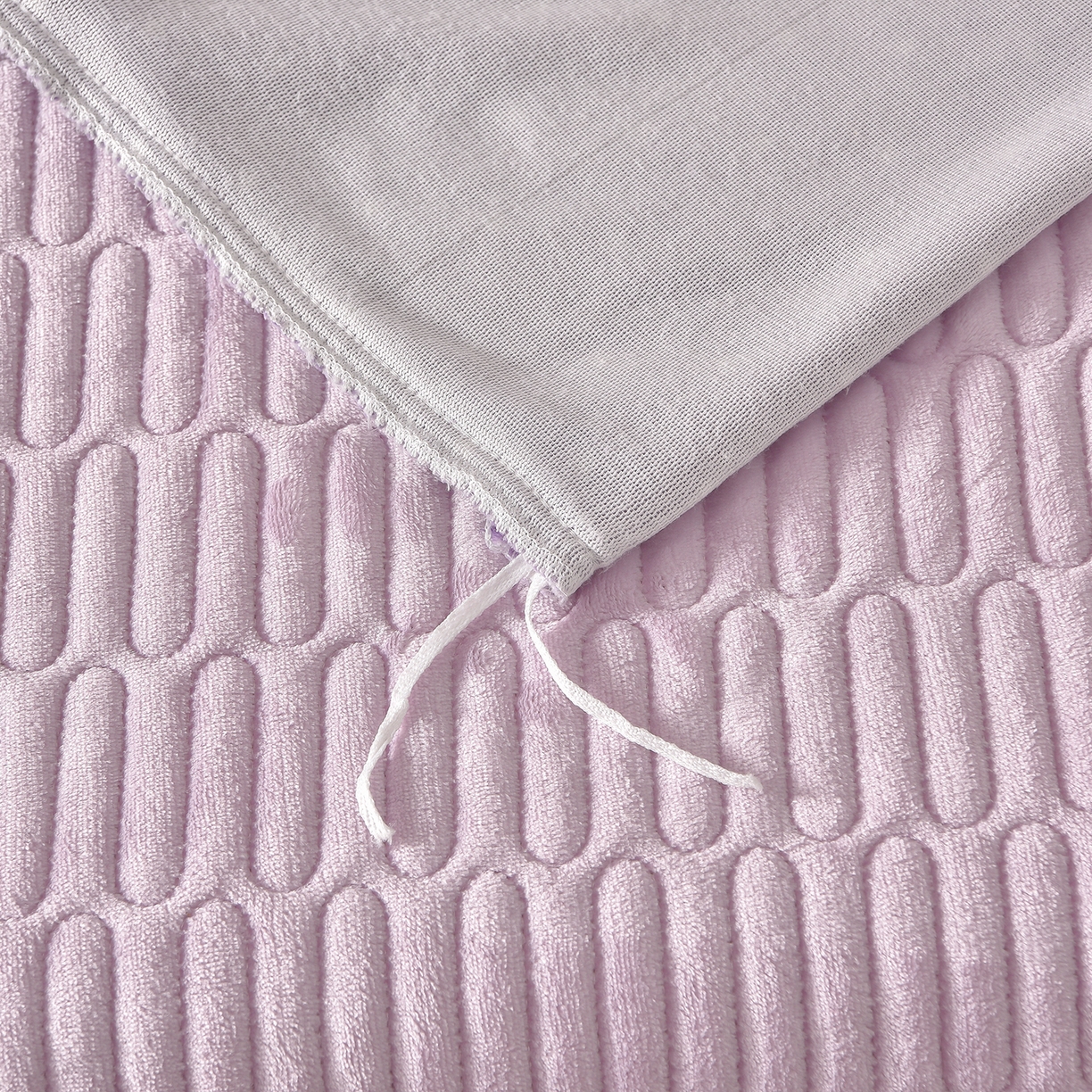 91家纺网 家纺一手货源 找家纺 赫本家纺  2025高克重牛奶绒花边床盖款四件套 欧若拉