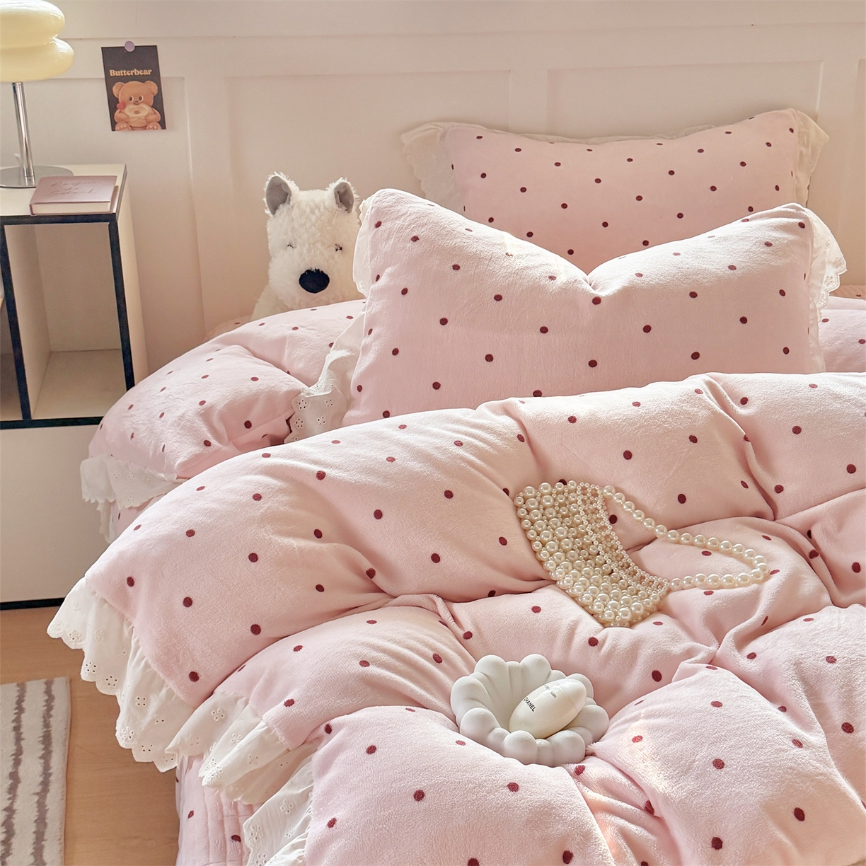 91家纺网 家纺一手货源 找家纺 （总）欧尚 2025新款牛奶绒花边床盖四件套