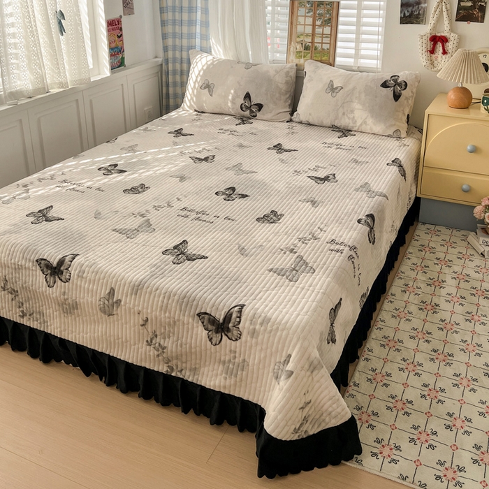 逸林家纺《原希尔顿逸林》 2025新款牛奶绒床盖夹棉花边韩版印花单床盖三件套床盖单件床盖单品单床盖 床盖-蝴蝶意境