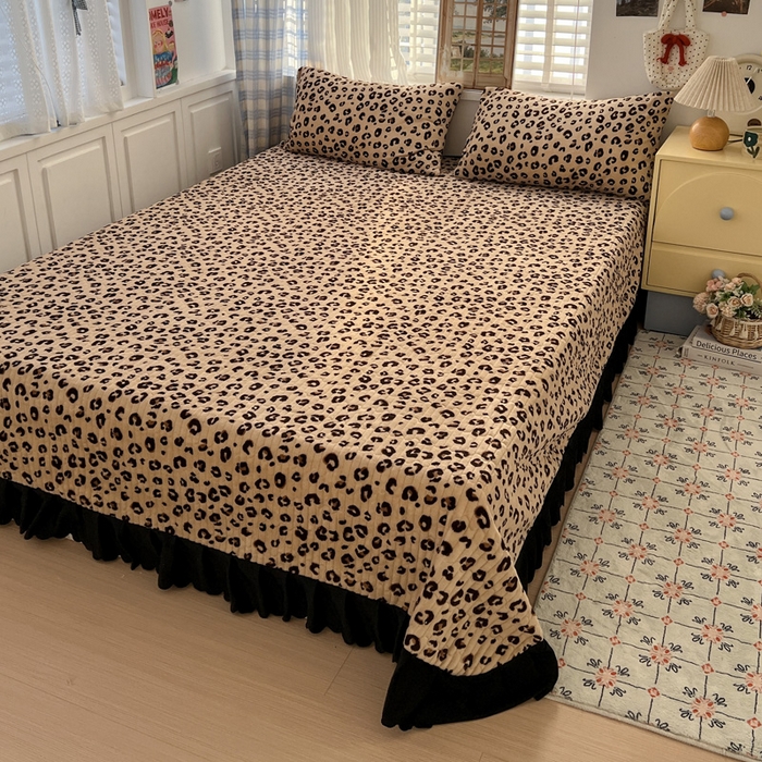 逸林家纺《原希尔顿逸林》 2025新款牛奶绒床盖夹棉花边韩版印花单床盖三件套床盖单件床盖单品单床盖 床盖-豹纹