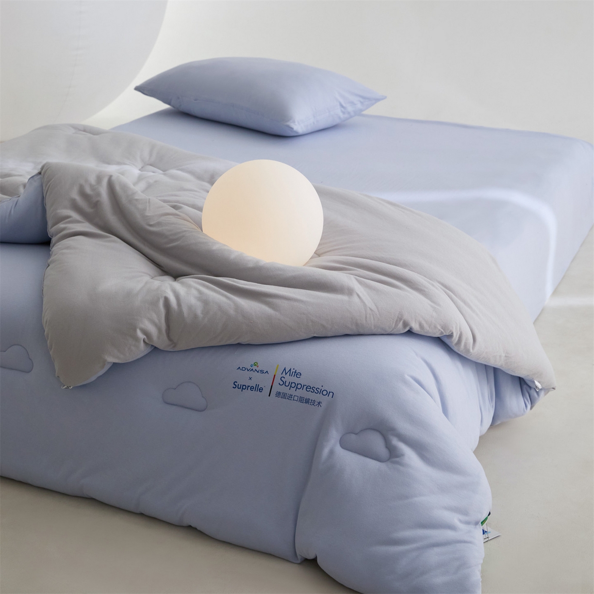 91家纺网 家纺一手货源 找家纺 头等舱 2025新款全棉A类针织 零压 深睡 德国ADVANSA 抗菌 100%阻螨低致敏秋冬被（空镜图） 蓝莓糖霜