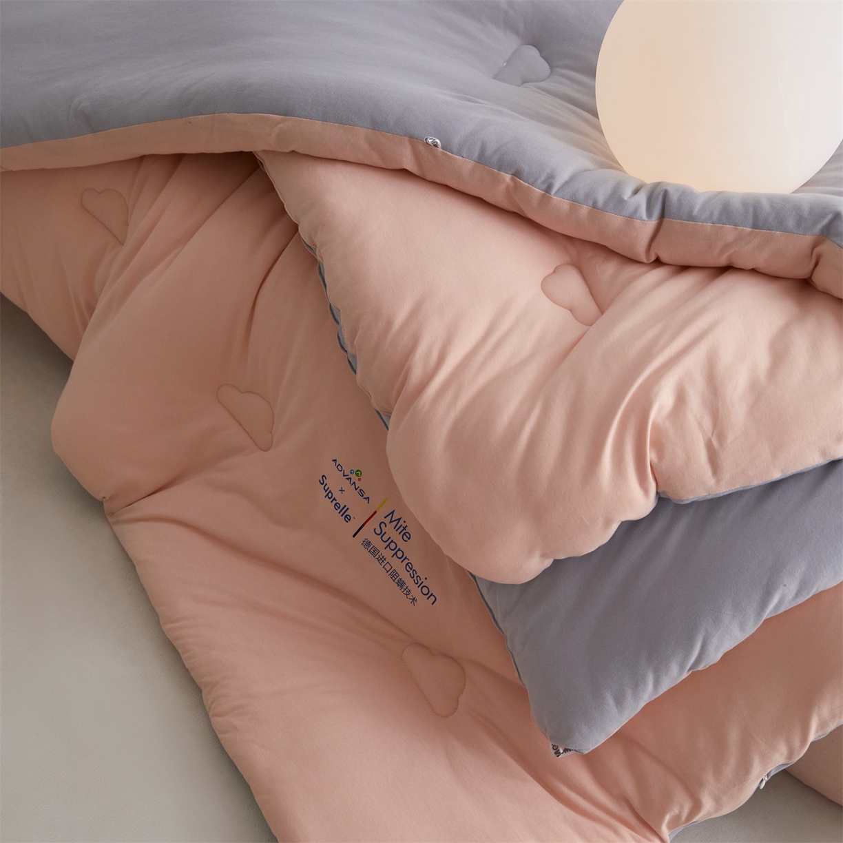 91家纺网 家纺一手货源 找家纺 头等舱 2025新款全棉A类针织 零压 深睡 德国ADVANSA 抗菌 100%阻螨低致敏秋冬被（空镜图） 蜜桃糖霜