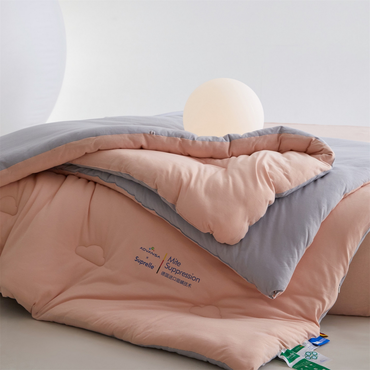 91家纺网 家纺一手货源 找家纺 头等舱 2025新款全棉A类针织 零压 深睡 德国ADVANSA 抗菌 100%阻螨低致敏秋冬被（空镜图） 蜜桃糖霜