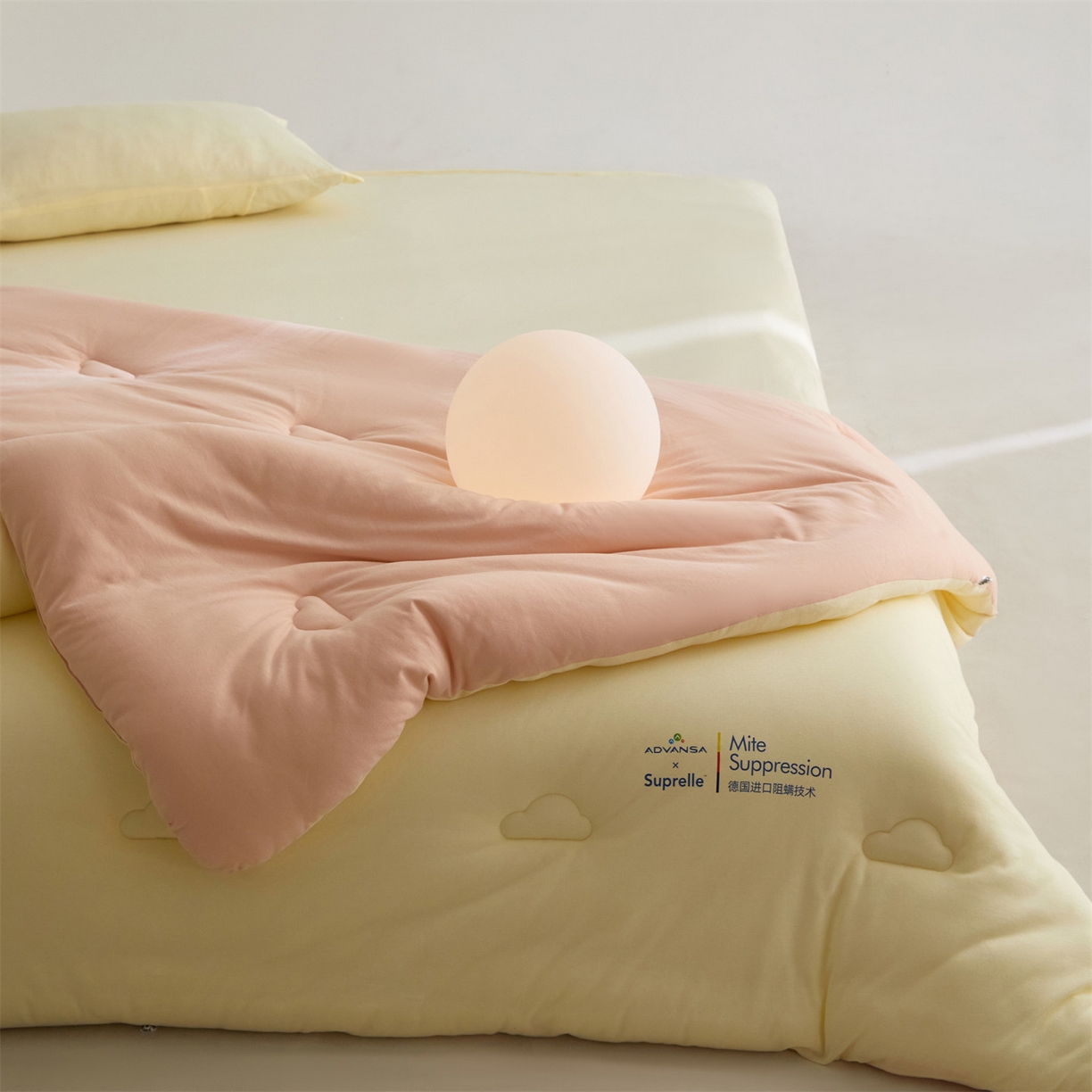 91家纺网 家纺一手货源 找家纺 头等舱 2025新款全棉A类针织 零压 深睡 德国ADVANSA 抗菌 100%阻螨低致敏秋冬被（空镜图） 乳酪蜜桃