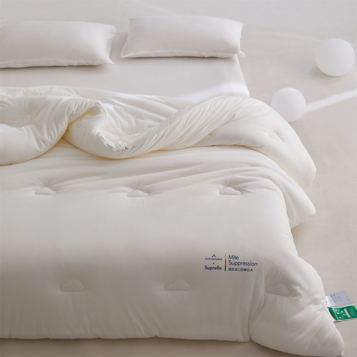 91家纺网 家纺一手货源 找家纺 头等舱 2025新款全棉A类针织 零压 深睡 德国ADVANSA 抗菌 100%阻螨低致敏秋冬被（空镜图） 舒芙蕾白