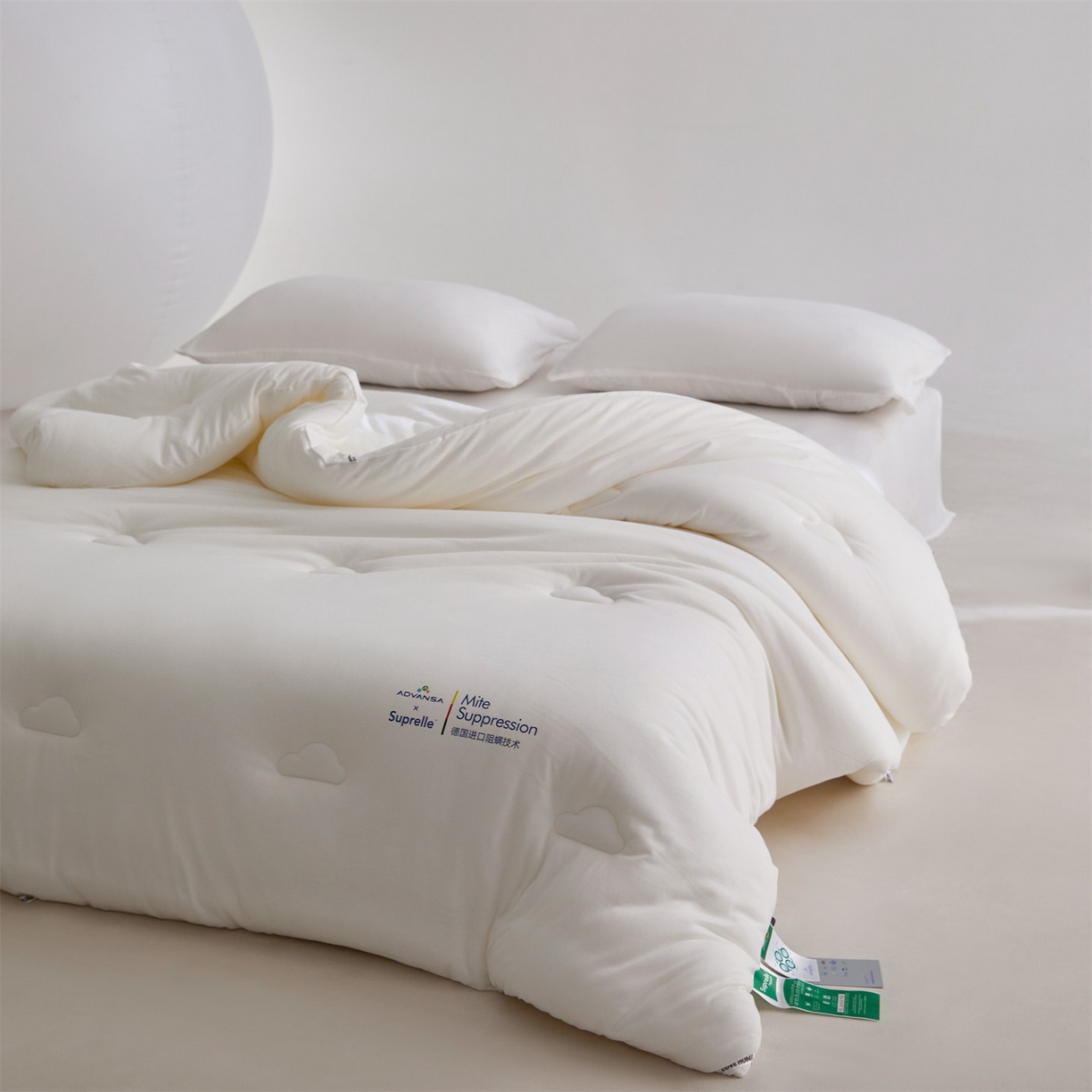 91家纺网 家纺一手货源 找家纺 头等舱 2025新款全棉A类针织 零压 深睡 德国ADVANSA 抗菌 100%阻螨低致敏秋冬被（空镜图） 舒芙蕾白