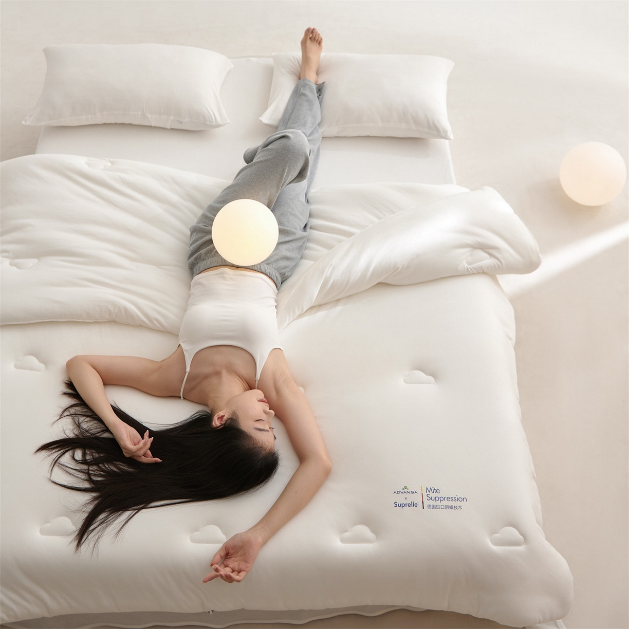 91家纺网 家纺一手货源 找家纺 （总）头等舱 2025新款全棉A类针织 零压 深睡 德国ADVANSA 抗菌 100%阻螨低致敏秋冬被（模特图）