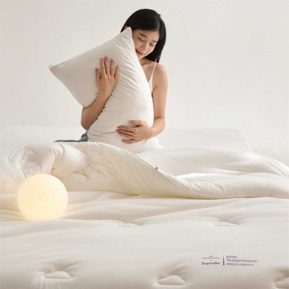 91家纺网 家纺一手货源 找家纺 （总）头等舱 2025新款全棉A类针织 零压 深睡 德国ADVANSA 抗菌 100%阻螨低致敏秋冬被（模特图）