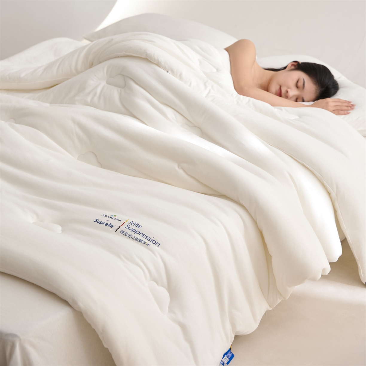 91家纺网 家纺一手货源 找家纺 （总）头等舱 2025新款全棉A类针织 零压 深睡 德国ADVANSA 抗菌 100%阻螨低致敏秋冬被（模特图）,蓝莓乳酪,蓝莓糖霜,蜜桃糖霜,乳酪蜜桃,舒芙蕾白,糖霜芋泥,配包装