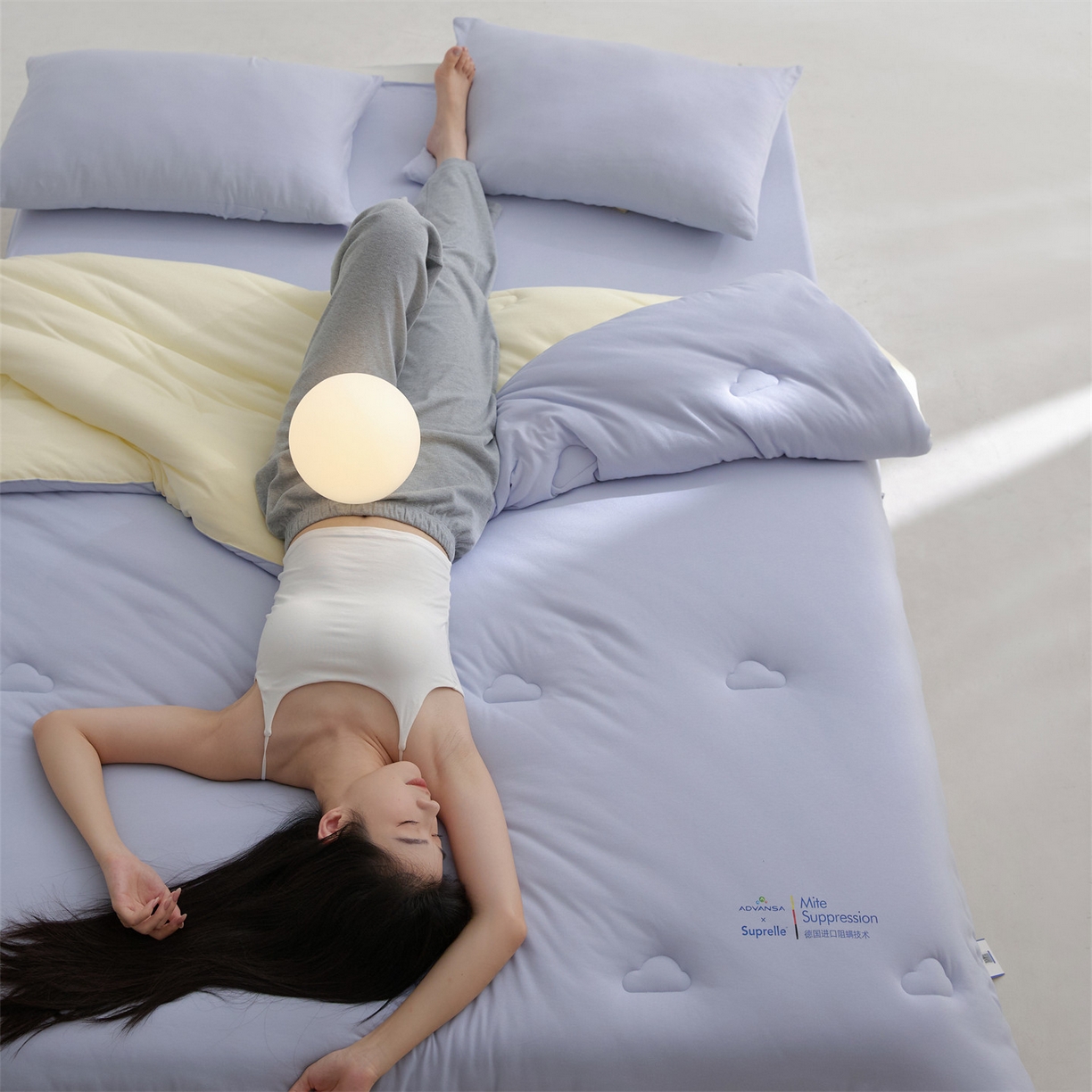 91家纺网 家纺一手货源 找家纺 头等舱 2025新款全棉A类针织 零压 深睡 德国ADVANSA 抗菌 100%阻螨低致敏秋冬被（模特图） 蓝莓乳酪