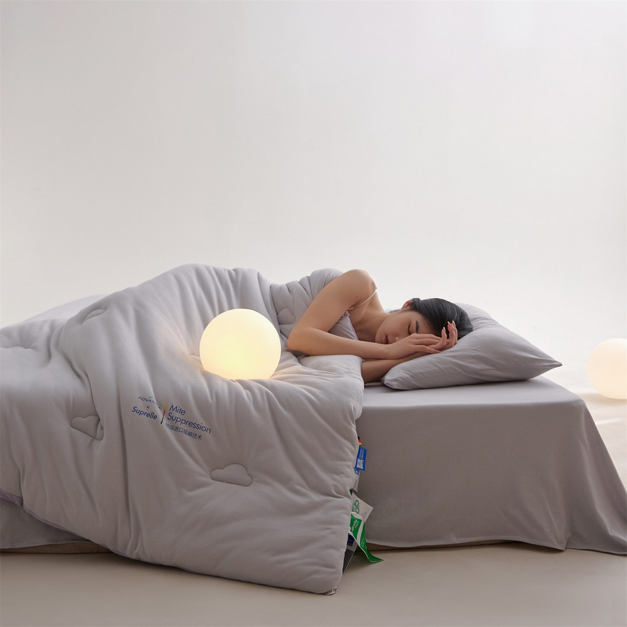 91家纺网 家纺一手货源 找家纺 头等舱 2025新款全棉A类针织 零压 深睡 德国ADVANSA 抗菌 100%阻螨低致敏秋冬被（模特图） 糖霜芋泥