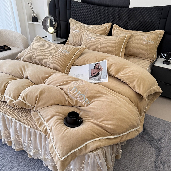 优姿家纺 2025新款牛奶绒花边绣花床盖四件套 花漾时光-米色