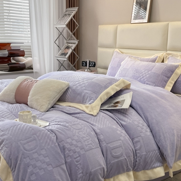 91家纺网 家纺一手货源 找家纺 （总）艾佳 2025新款5D雕花牛奶绒拼角宽边工艺四件套-唯爱系列