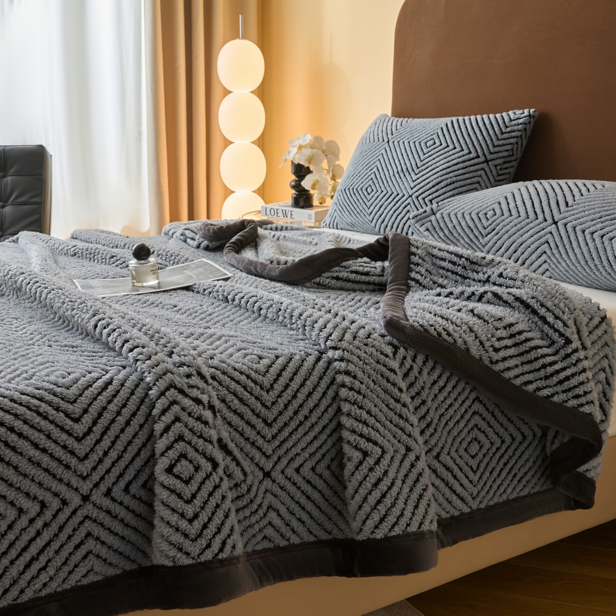 91家纺网 家纺一手货源 找家纺 欧邦 2025新款轻奢暖阳绒提花双面绒单层毯毯子 单层毯-苍穹蓝