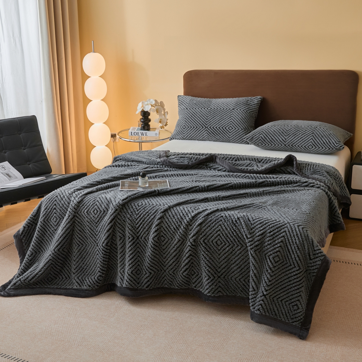 91家纺网 家纺一手货源 找家纺 欧邦 2025新款轻奢暖阳绒提花双面绒单层毯毯子 单层毯-慕斯灰