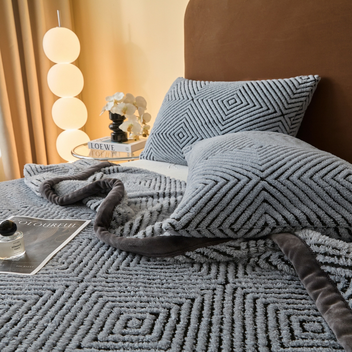 91家纺网 家纺一手货源 找家纺 欧邦 2025新款轻奢暖阳绒提花双面绒单层毯毯子 单层毯-苍穹蓝