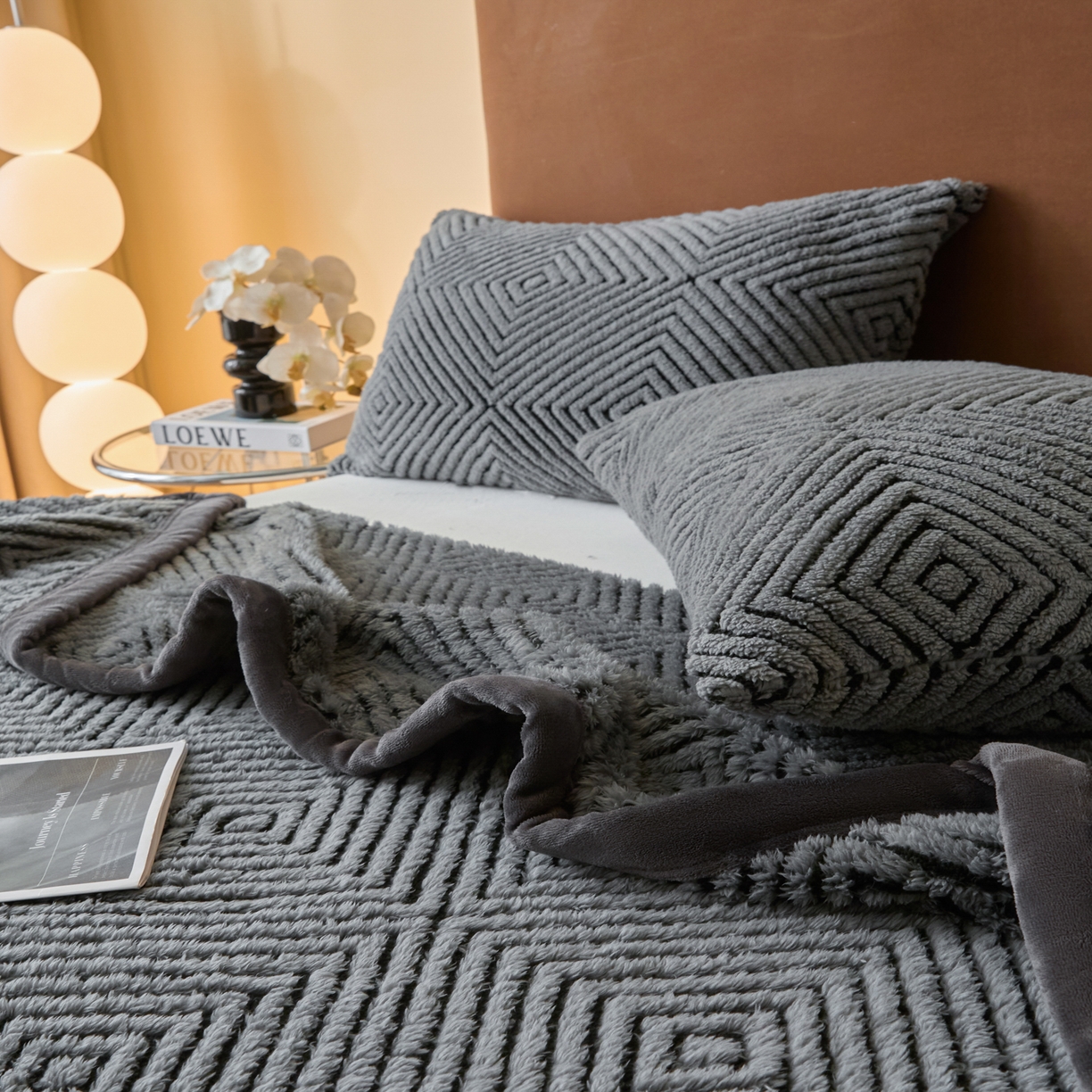 91家纺网 家纺一手货源 找家纺 欧邦 2025新款轻奢暖阳绒提花双面绒单层毯毯子 单层毯-慕斯灰