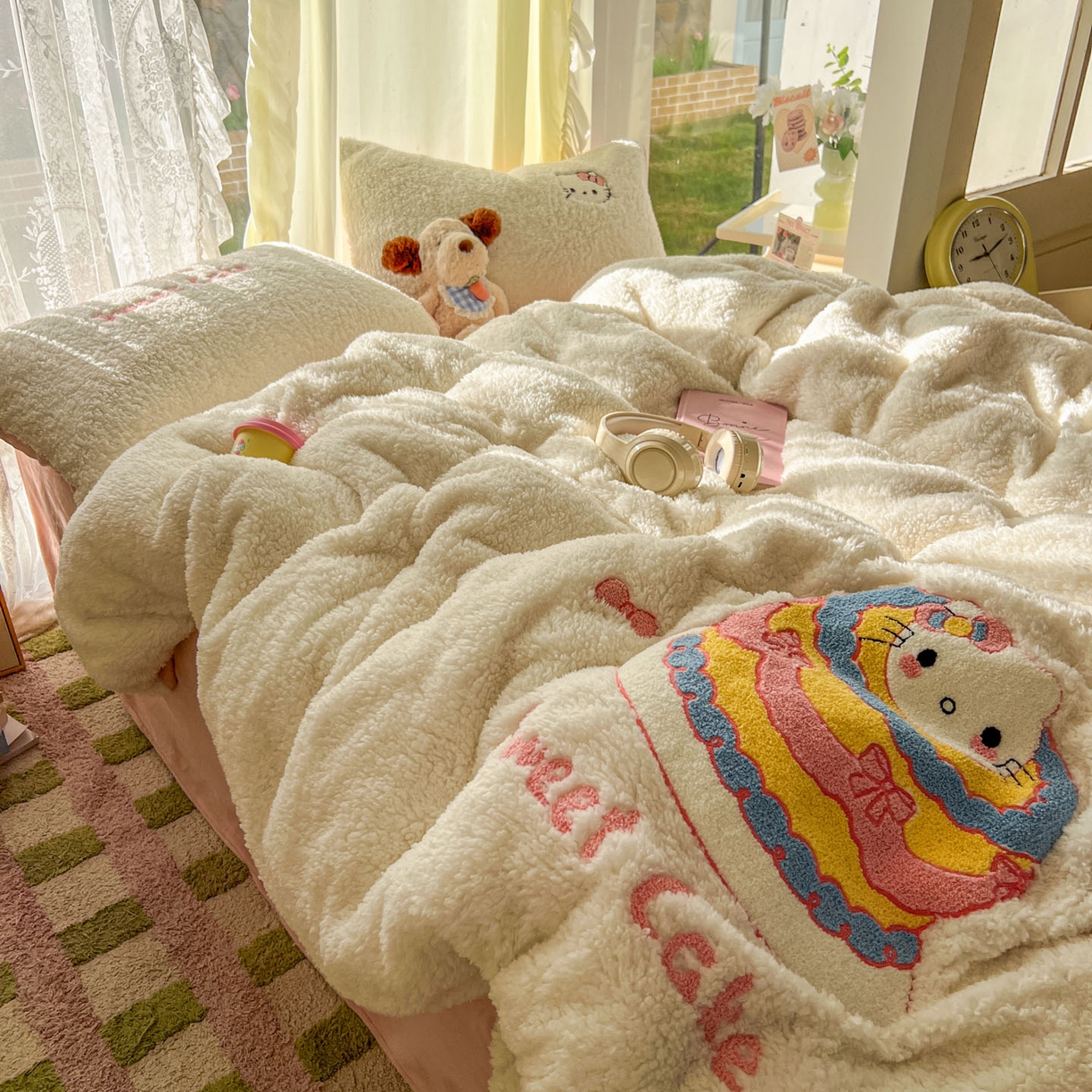 颜选 2025新款卡通羊羔绒四件套 蛋糕猫