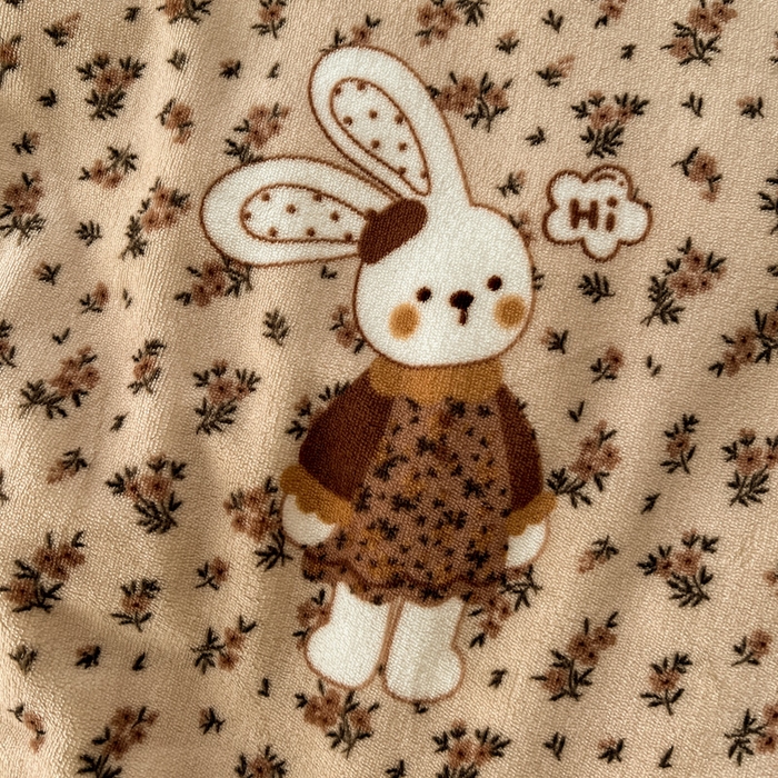 91家纺网 家纺一手货源 找家纺 鑫利来家纺 2025新款牛奶绒床盖夹棉花边韩版印花单床盖单件床盖三件套 床盖-乖乖兔