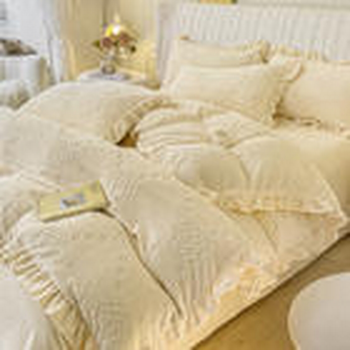 91家纺网 家纺一手货源 找家纺 艾佳 2025新款高克重超柔牛奶绒婴儿绒雕花烂花四件套-山茶花系列 山茶花-韩版奶酪白