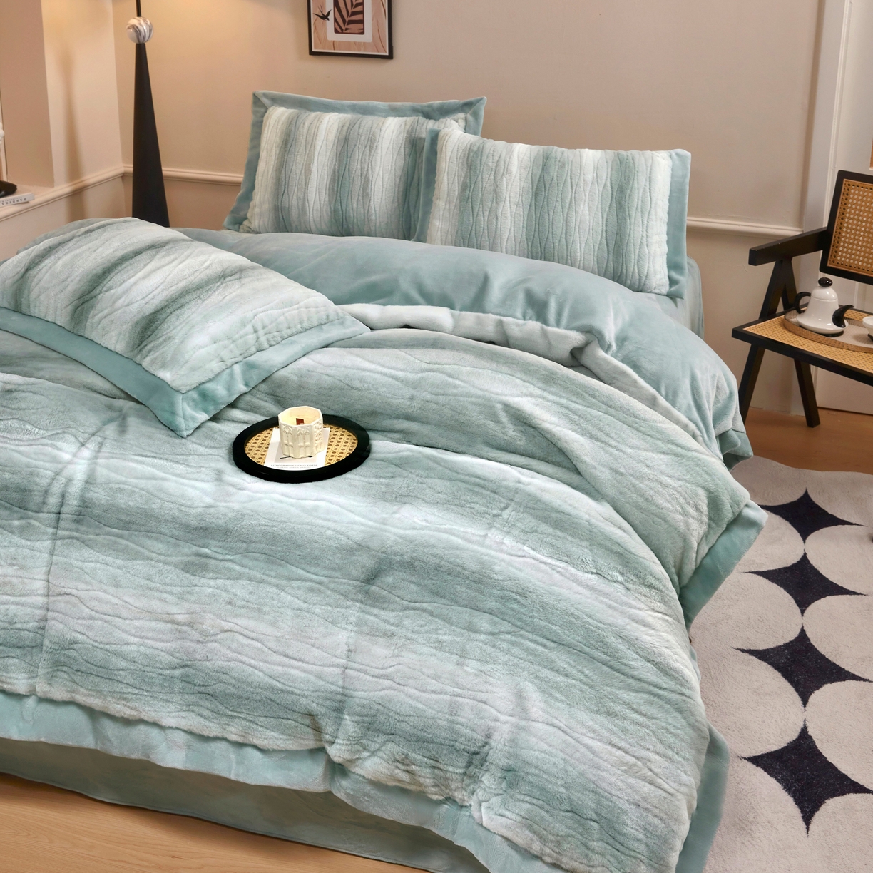 91家纺网 家纺一手货源 找家纺 （总）苏木年华 2025新款兔毛绒双拼雕花绒四件套-卡曼