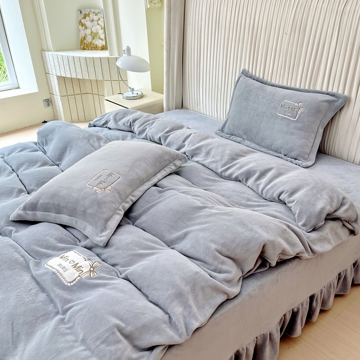 梦纤绒 2025新款加厚牛奶绒绣花贴布绣宝宝绒精包装精品四件套-MinMin MinMin-灰色