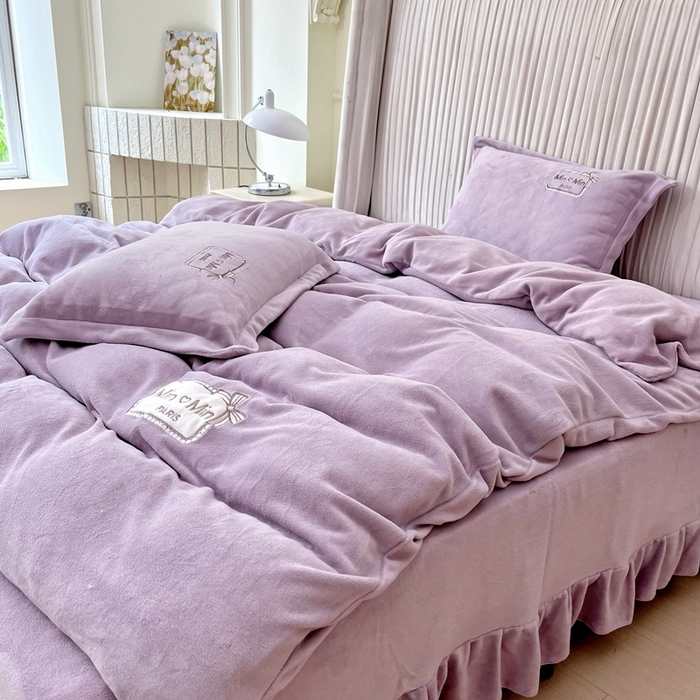 91家纺网 家纺一手货源 找家纺 （总）梦纤绒 2025新款加厚牛奶绒绣花贴布绣宝宝绒精包装精品四件套-MinMin