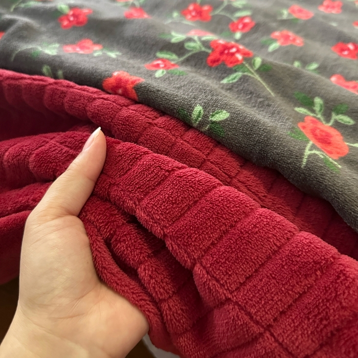 91家纺网 家纺一手货源 找家纺 梦纤绒 2025新款亲肤舒适加厚印花牛奶绒床盖四件套 繁花
