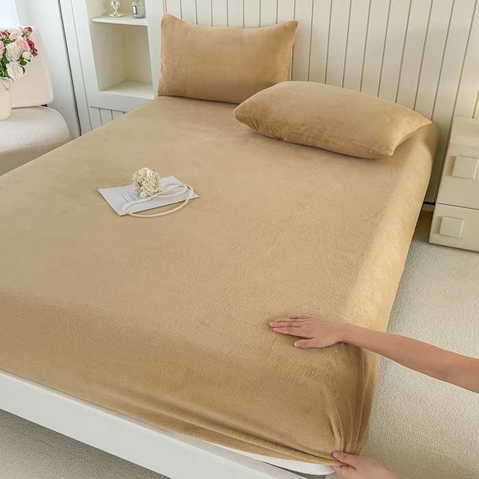 91家纺网 家纺一手货源 找家纺 十一家居 2025新款亲肤舒适高克重恒温亲肤舒适牛奶绒单件床笠单品床笠单床笠系列 浅卡其