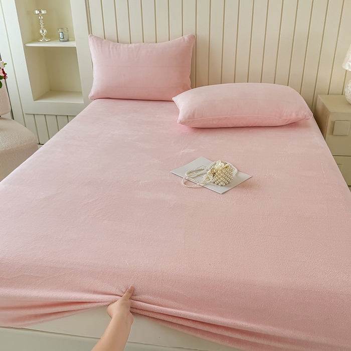 91家纺网 家纺一手货源 找家纺 十一家居 2025新款亲肤舒适高克重恒温亲肤舒适牛奶绒单件床笠单品床笠单床笠系列 冰莓粉