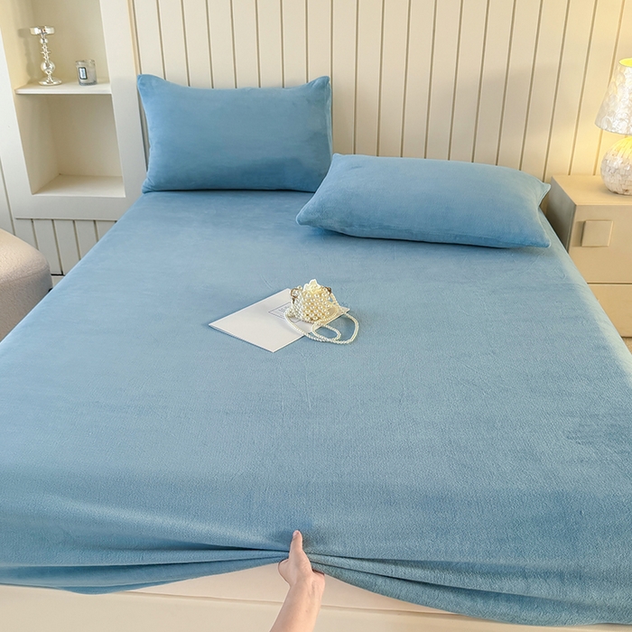 91家纺网 家纺一手货源 找家纺 十一家居 2025新款亲肤舒适高克重恒温亲肤舒适牛奶绒单件床笠单品床笠单床笠系列 海青蓝