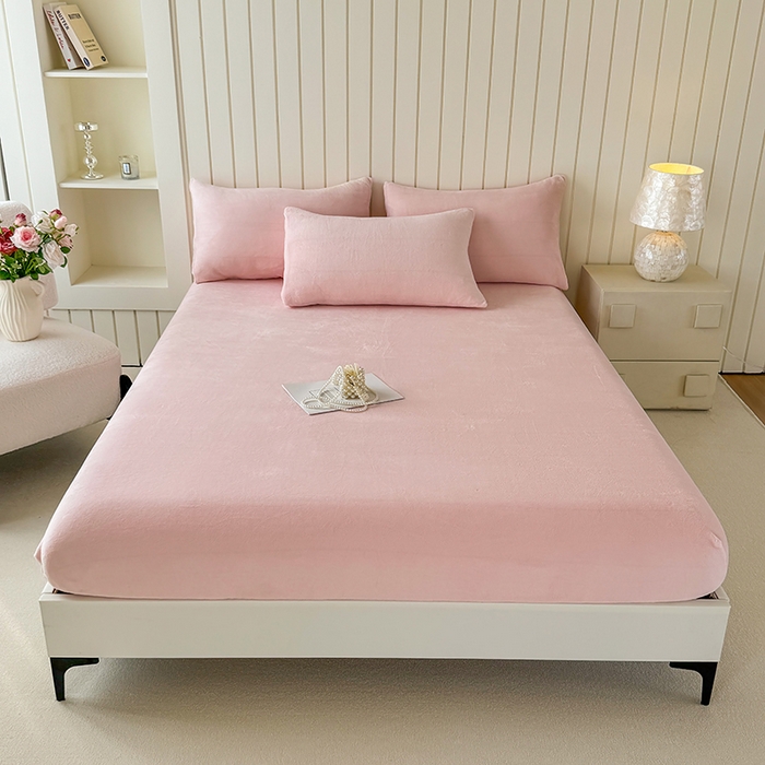 91家纺网 家纺一手货源 找家纺 十一家居 2025新款亲肤舒适高克重恒温亲肤舒适牛奶绒单件床笠单品床笠单床笠系列 冰莓粉