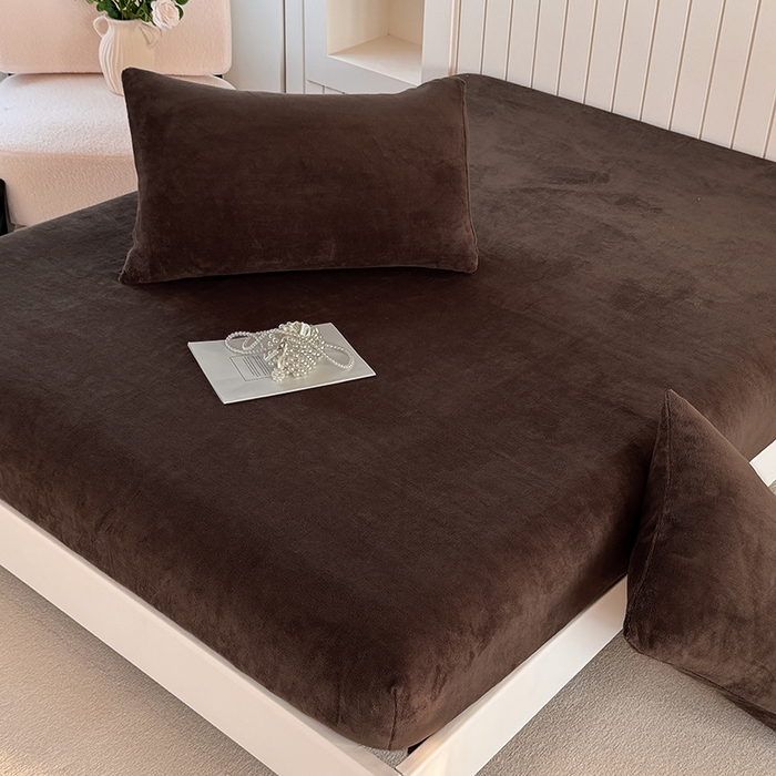 91家纺网 家纺一手货源 找家纺 十一家居 2025新款亲肤舒适高克重恒温亲肤舒适牛奶绒单件床笠单品床笠单床笠系列 可可棕