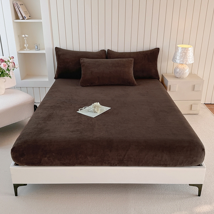 91家纺网 家纺一手货源 找家纺 十一家居 2025新款亲肤舒适高克重恒温亲肤舒适牛奶绒单件床笠单品床笠单床笠系列 可可棕